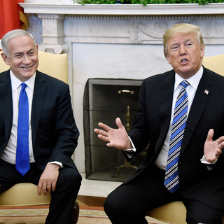Премьер-министр Израиля Биньямин Нетаньяху и президент США Дональд Трамп