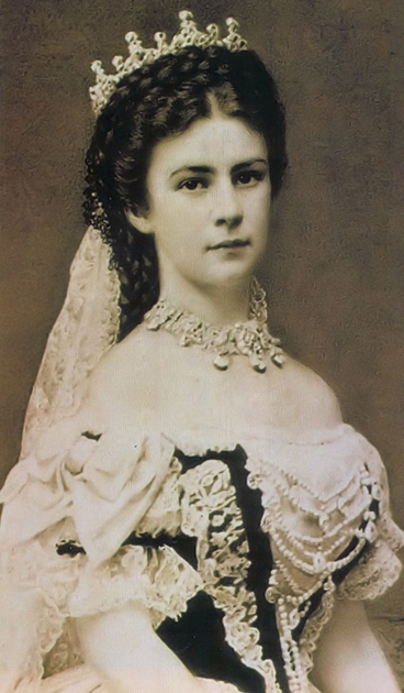 Сиси в день коронации в качестве королевы Венгрии, 1867 год