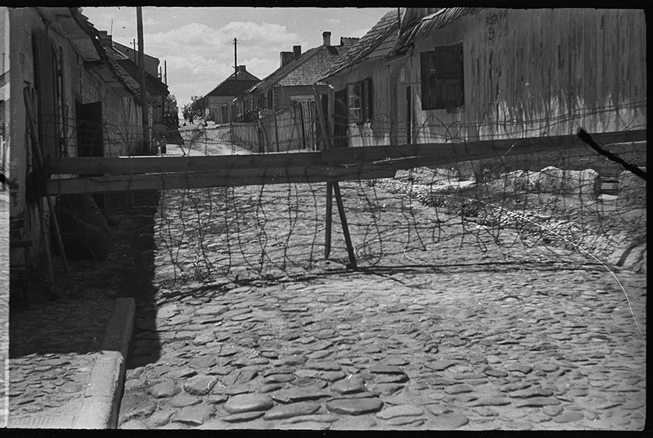 Ограждение еврейского гетто. Польша, 1940-1941 годы.