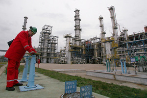 Отравленный поток Эксперты — о причинах загрязнения российской нефти 
