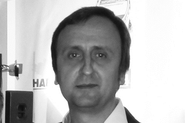 Александр Комарницкий