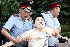 Хватит это терпеть Молодежь бывших республик СССР протестует. Почему цензура и репрессии их больше не пугают?