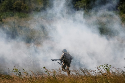 Украинский военный расстрелял подчиненную в Донбассе