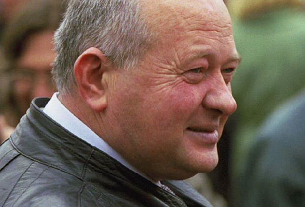 Один из лидеров Объединенной гражданской партии Геннадий Карпенко. Умер от инсульта