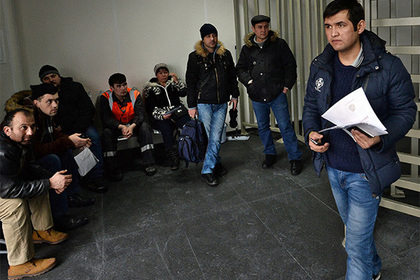 Поток мигрантов в Россию признали аномальным Перейти в Мою Ленту