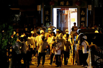 В Гонконге появилась таинственная жестокая банда в белых футболках