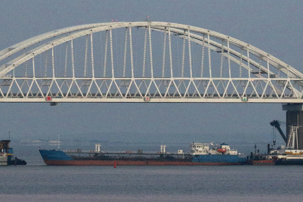 Танкер Neyma в Керченском проливе. Архивное фото