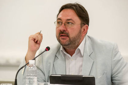 Политтехнолог Зеленского указал депутатам «Слуги народа» на их никчемность