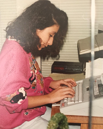 13-летняя Дина Найери в 1992 году