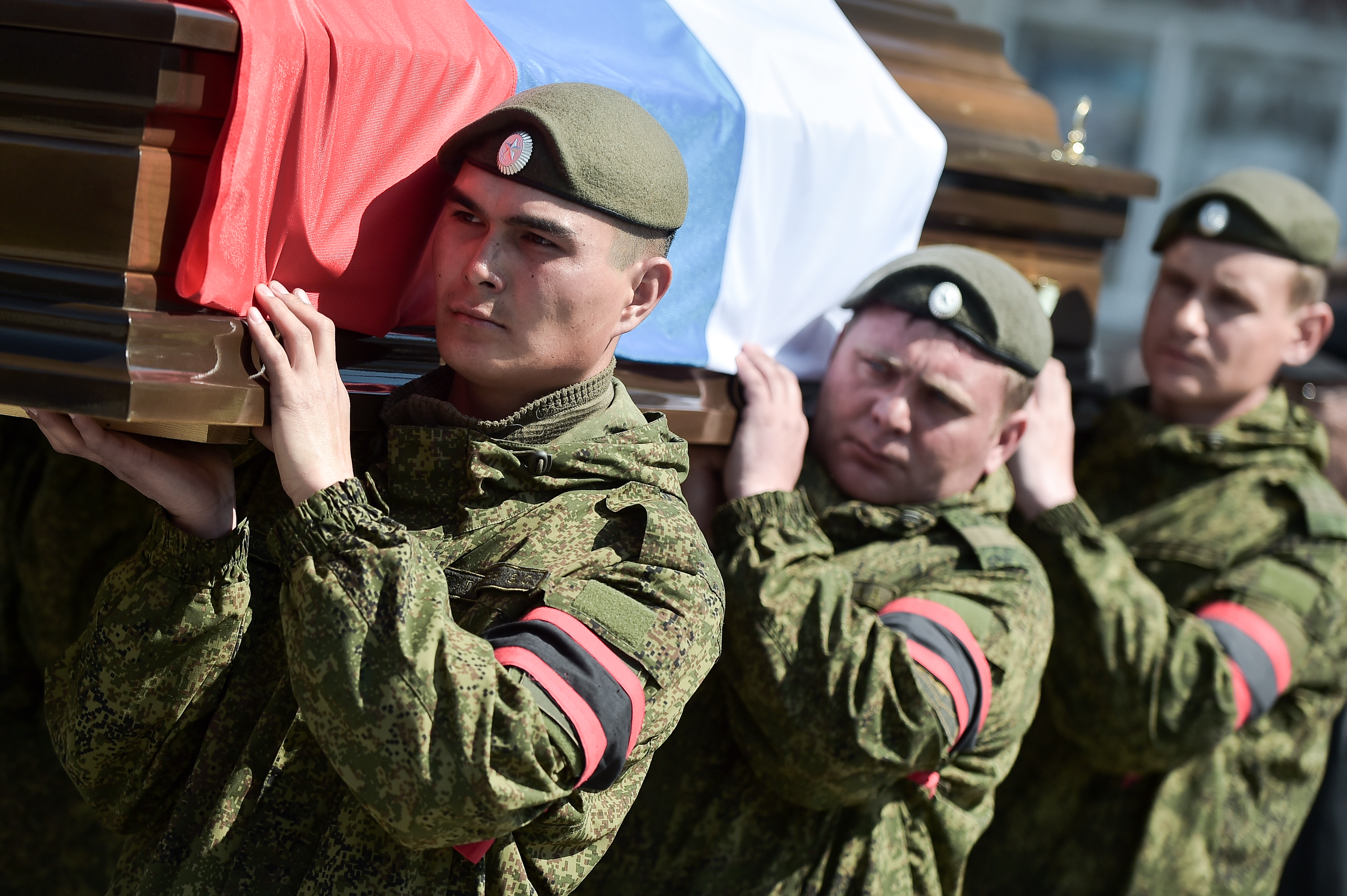 Похороны солдата России