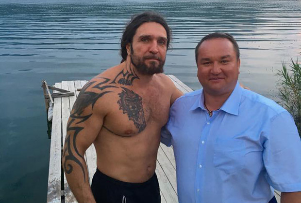 Павел Угланов (справа) в Крыму