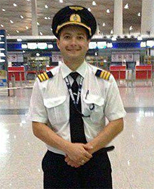 Капитан воздушного судна Дамир Юсупов