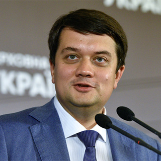 Дмитрий Разумков 
