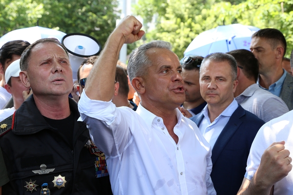 Владимир Плахотнюк требует перевыборов в парламент, июнь 2019 года