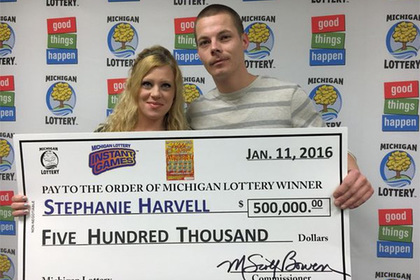 Женщина стала грабить дома после огромного выигрыша в лотерею
