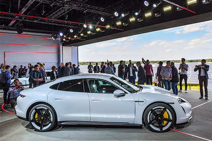 Porsche показал конкурента Tesla