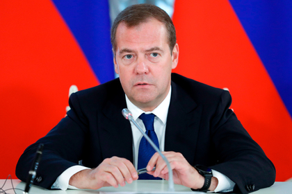 Медведев отменил советские законы