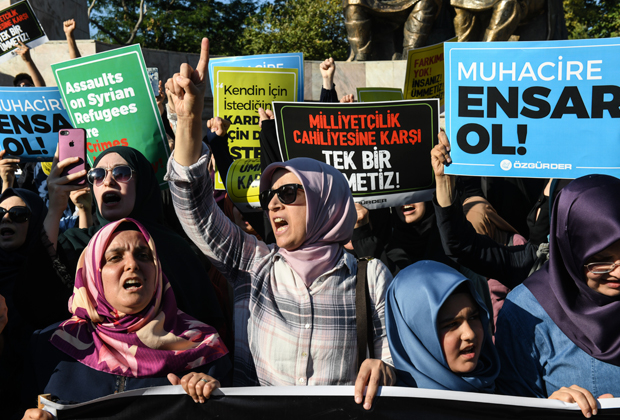 Акция протеста в Стамбуле против принудительной депортации