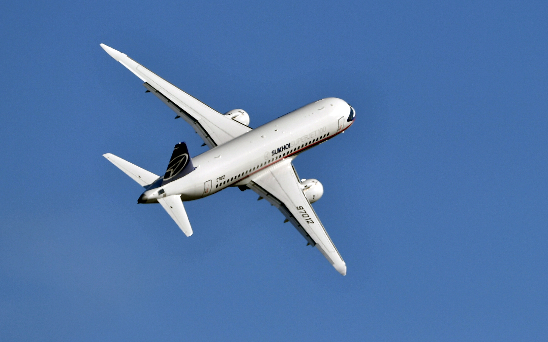 Российская авиакомпания обнаружила уязвимость в SSJ-100: Россия ...