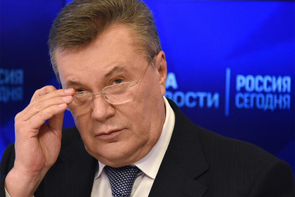 Европа сняла санкции с Януковича
