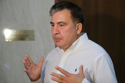 Саакашвили обвинил Путина в желании восстановить Советский Союз