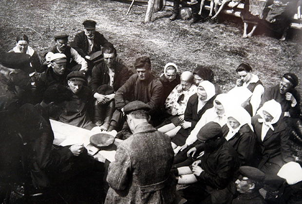 Рабочая встреча в колхозе «Большевик», 1931 год