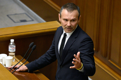 Вакарчук призвал Зеленского дать ответ о защите интересов Украины