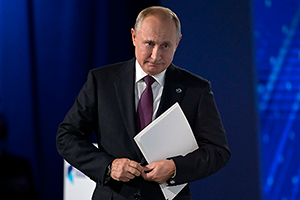 «Угроза распада висела в воздухе» Что Путин думает о России 90-х, мировом порядке, успехах в войне и Трампе