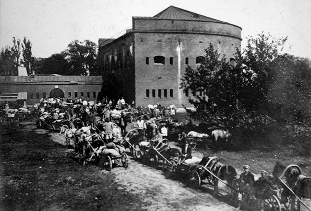 Первый день сдачи единого налога в Бобруйском уезде, 1922 год