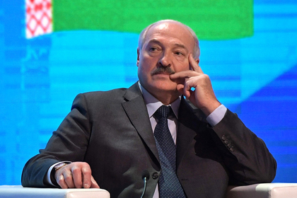 Лукашенко назвал войну в Донбассе конфликтом России и Украины