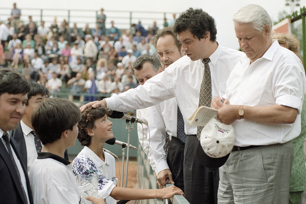 Борис Ельцин и Борис Немцов, 1994 год 