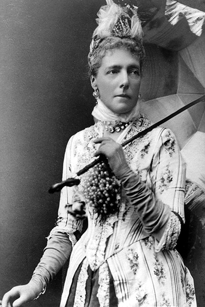Мария Генриетта Австрийская (1836-1902) вышла замуж за Леопольда II в 1853 году 