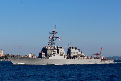 Названа цель вошедшего в Черное море американского эсминца
