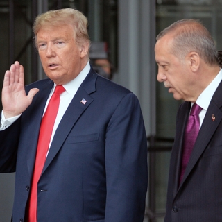  Дональд Трамп (слева) и Реджеп Тайип Эрдоган