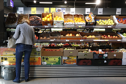 Россияне перестали обращать внимание на цены в продуктовых магазинах