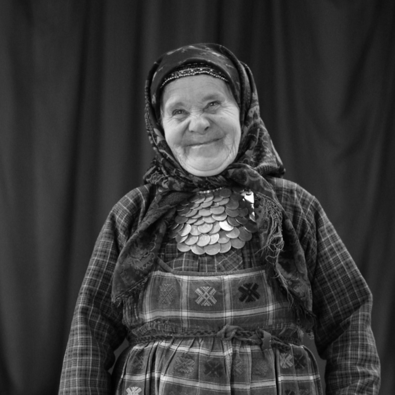 Большегрудая бабушка. Бабушка. Российские бабушки. Фотографии бабушек.