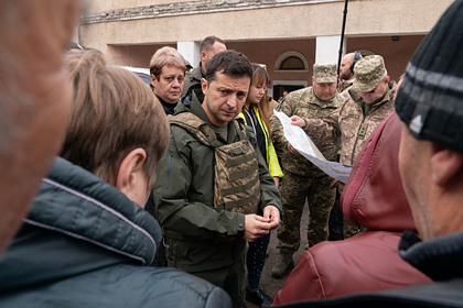 Зеленскому пригрозили перекинуть в Донбасс десятки тысяч добровольцев