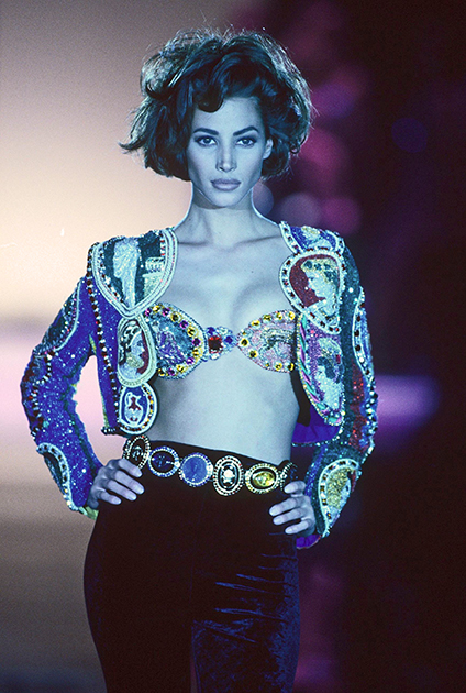 Кристи Тарлингтон на показе Versace на Неделе моды в Милане, 1991 год