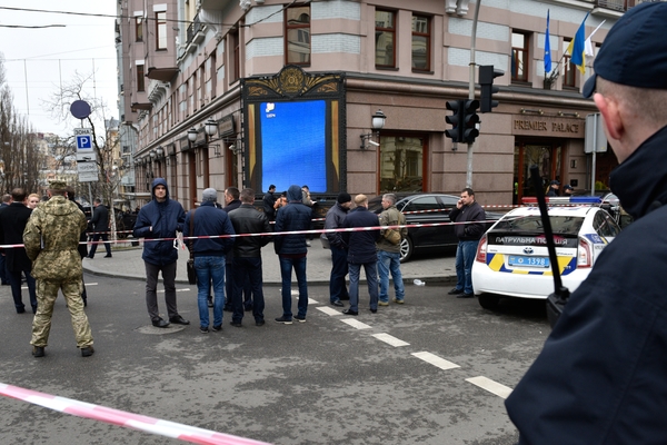 Место убийства экс-депутата Госдумы Вороненкова в Киеве