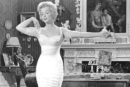 Платье Мэрилин Монро с дня рождения Кеннеди продали за $4,8 млн