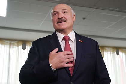 Лукашенко вновь потребовал от России денег