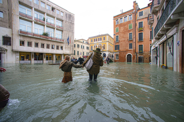 Затопленные улицы Венеции