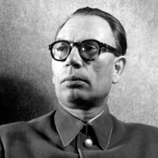 Андрей Власов в 1942