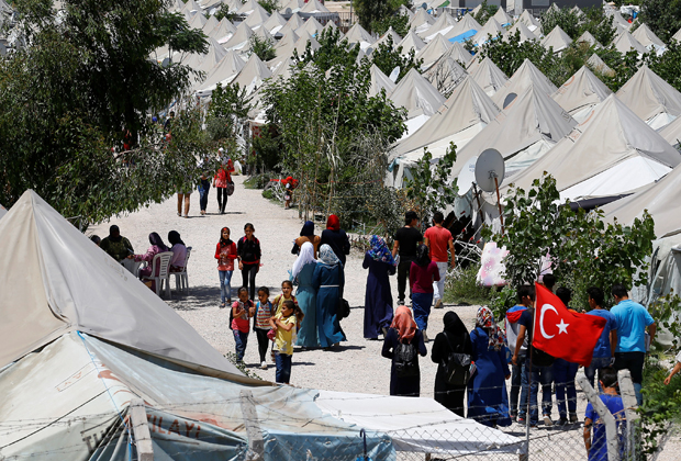 Сирийские беженцы в лагере в Турции, 2016 год