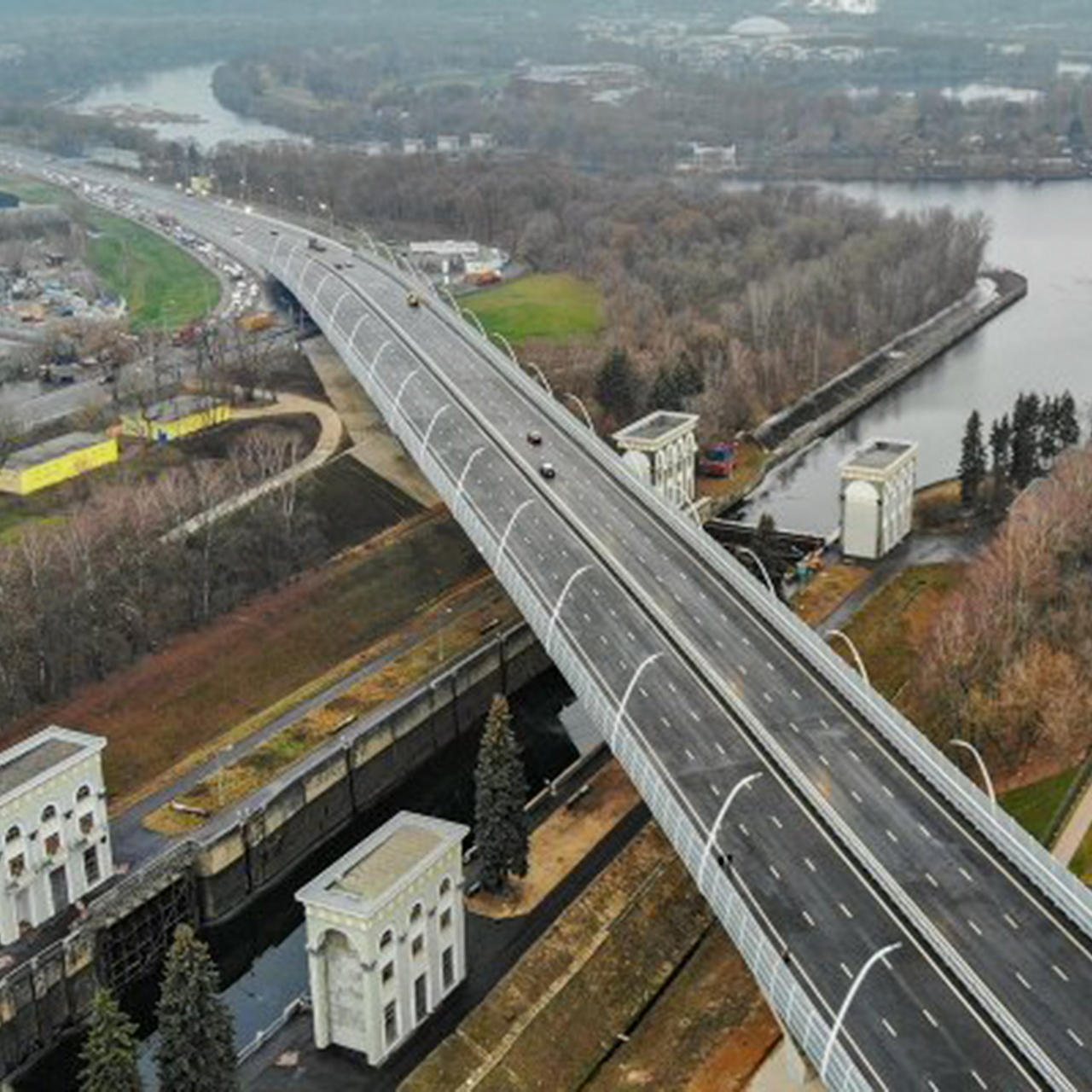 Новый карамышевский мост