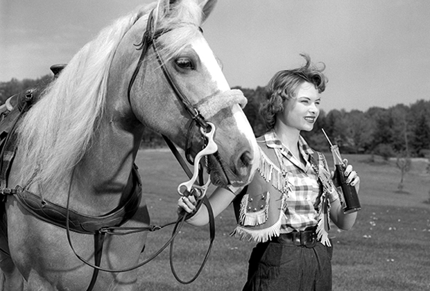 Девушка-тинейджер, 1950-е