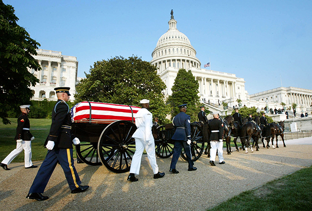 Похороны Рональда Рейгана, Вашингтон, 2004 год