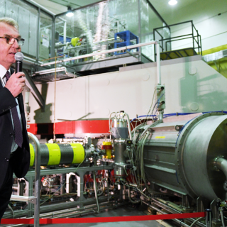 Запуск циклотрона ДЦ-280 для проекта «Фабрика сверхтяжелых элементов» в Дубне