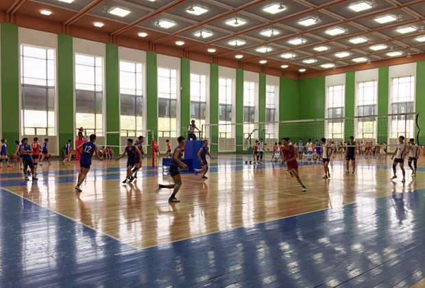 Спортивный зал Мангёндэского дворца пионеров и школьников