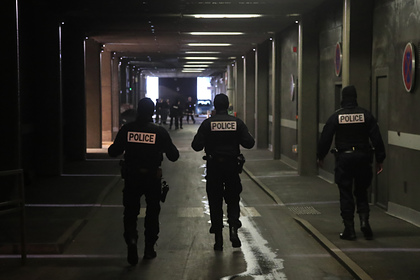 RTL: мужчина с ножом напал на людей во Франции